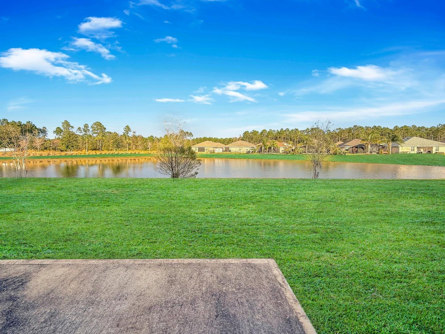 Image 21 of 24 For 100 Rivertown Road