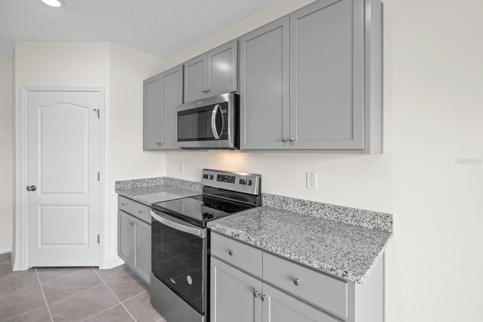 Image 6 of 32 For 5395 Cloudberry Avenue