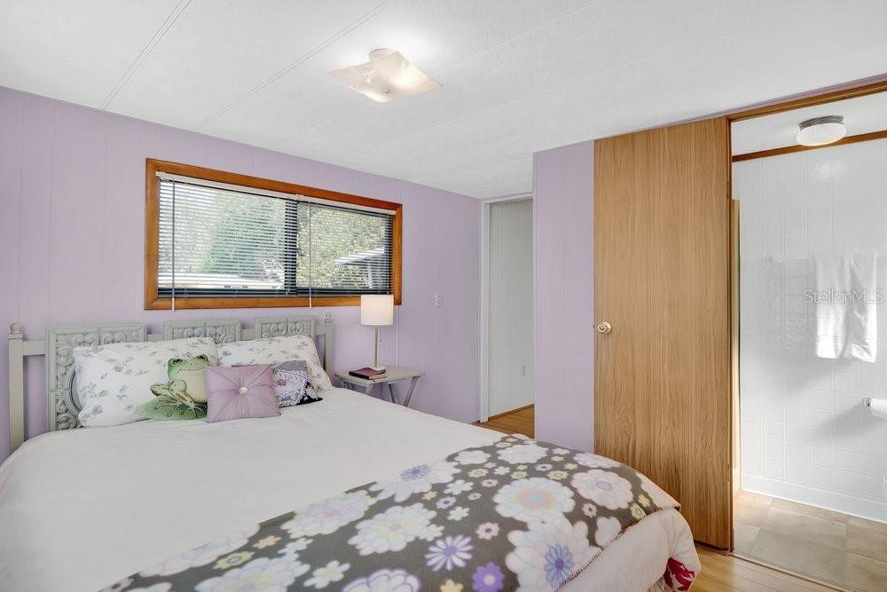 Image 16 of 43 For 6 Florence Boulevard