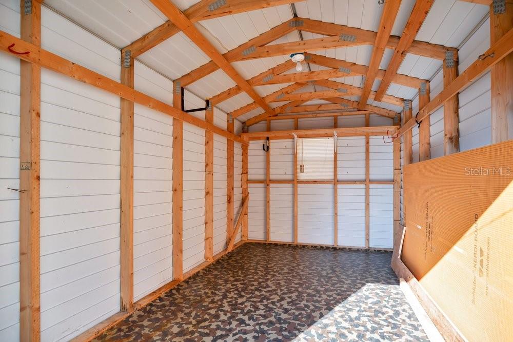 Image 34 of 43 For 6 Florence Boulevard