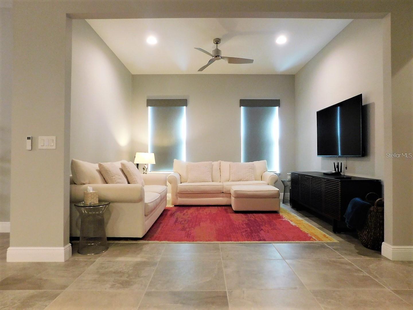 Image 15 of 50 For 15532 Sweet Orange Avenue