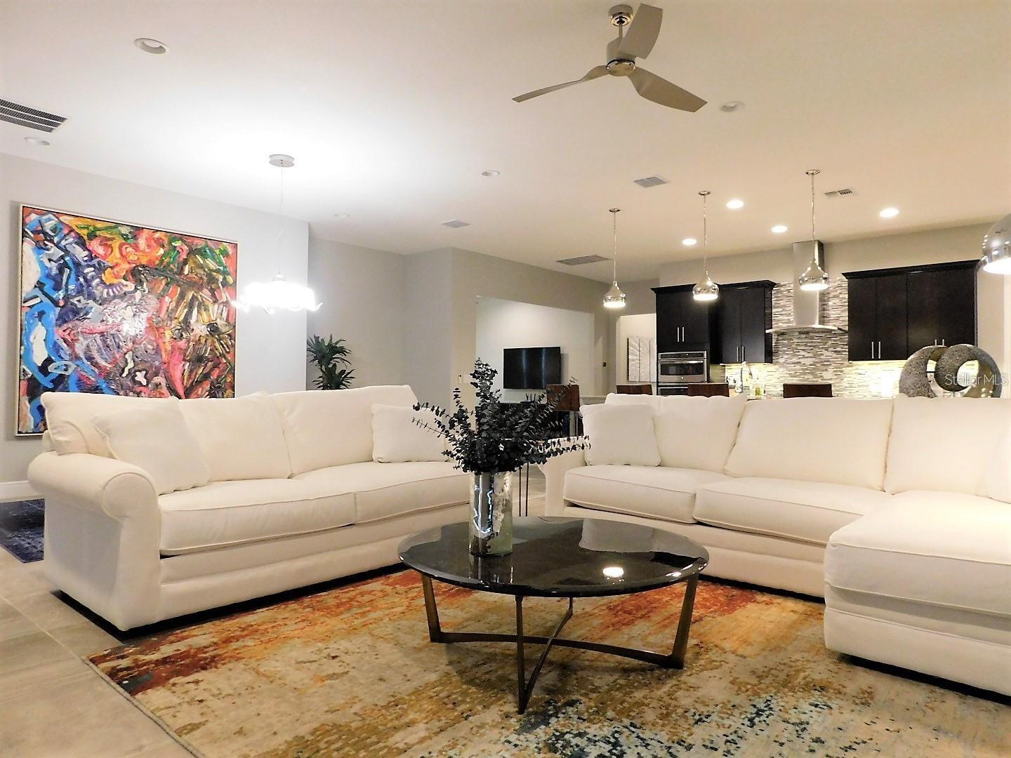 Image 19 of 50 For 15532 Sweet Orange Avenue