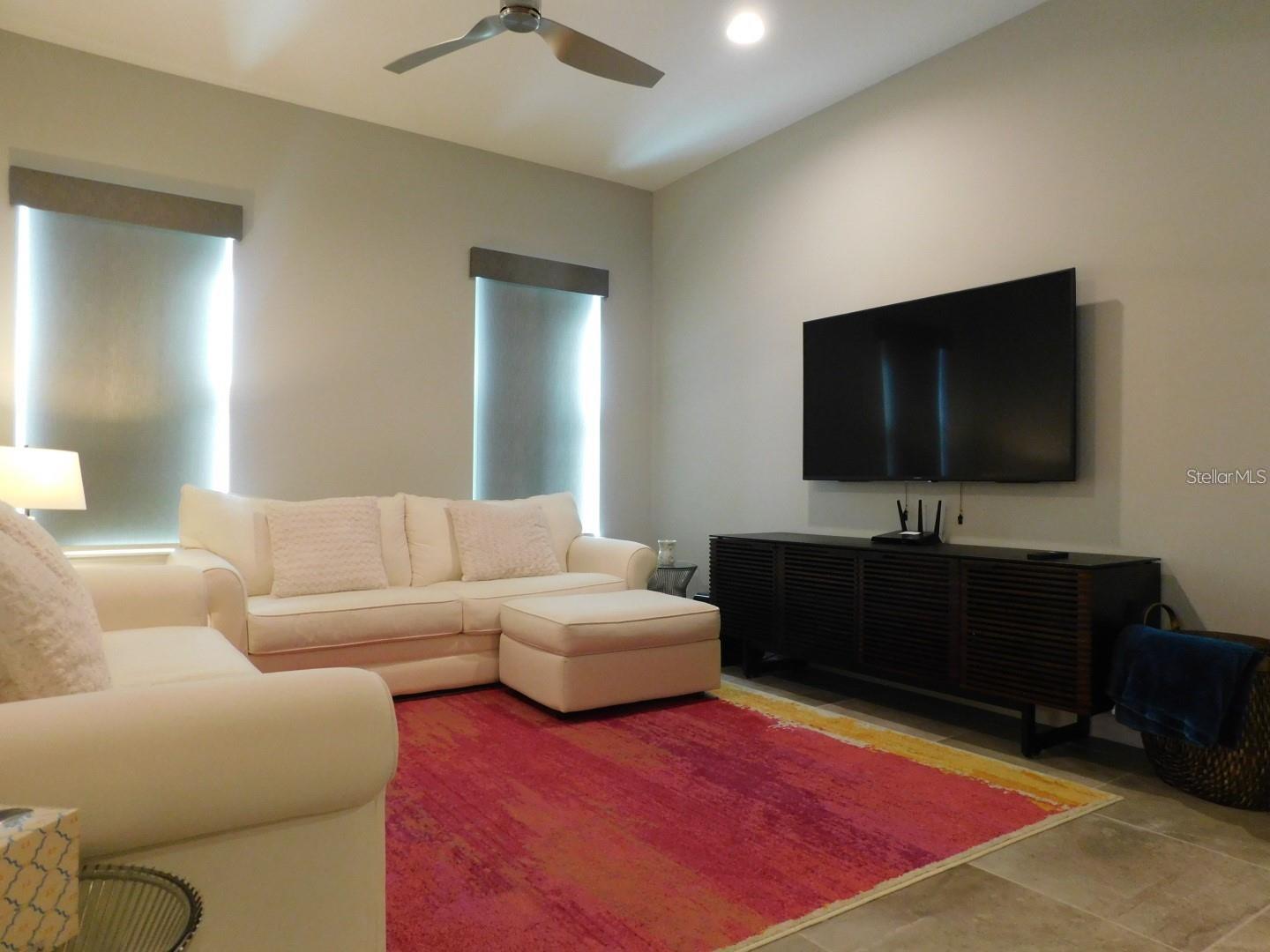 Image 29 of 50 For 15532 Sweet Orange Avenue