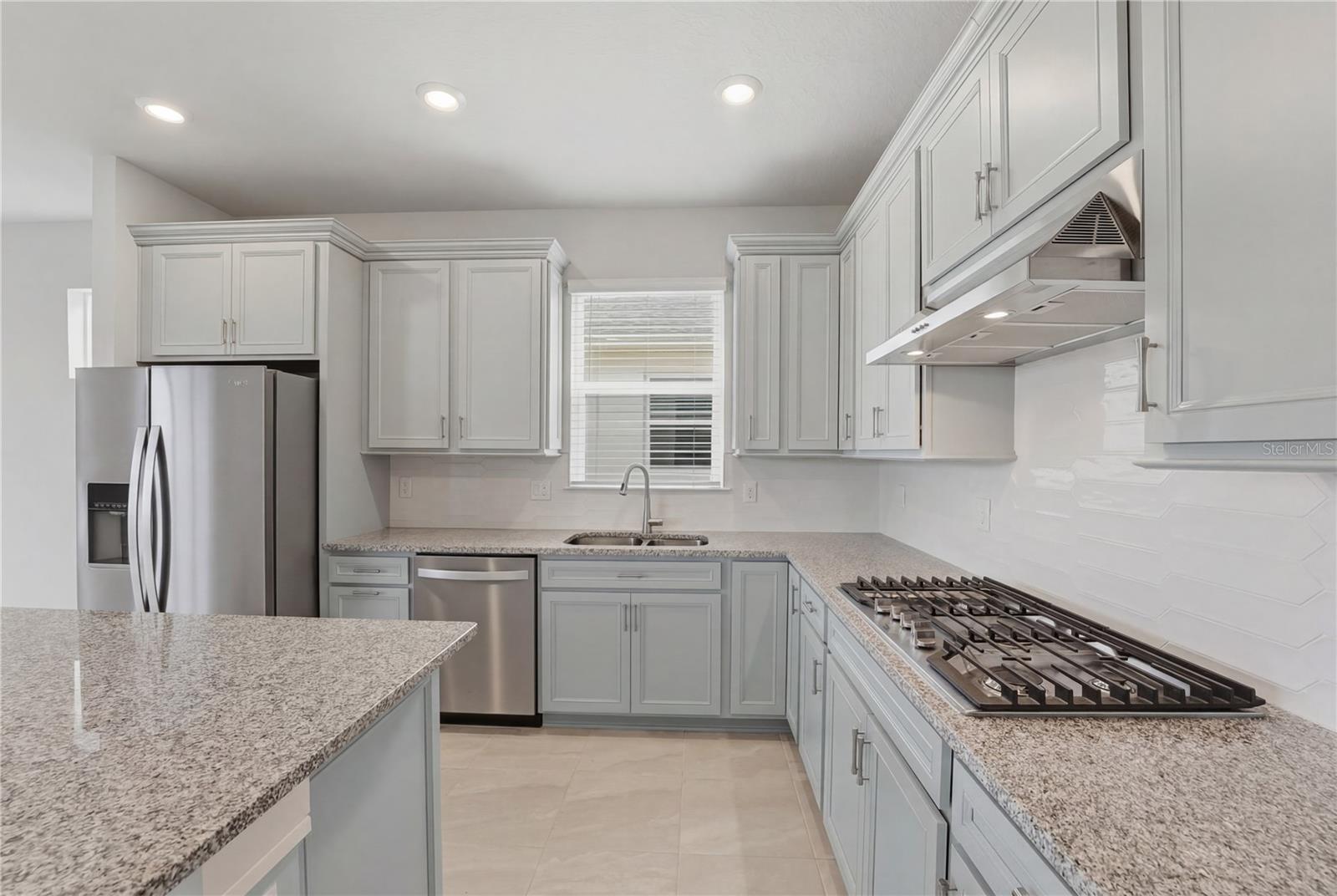 Image 12 of 73 For 6403 Shimmering Shores Lane