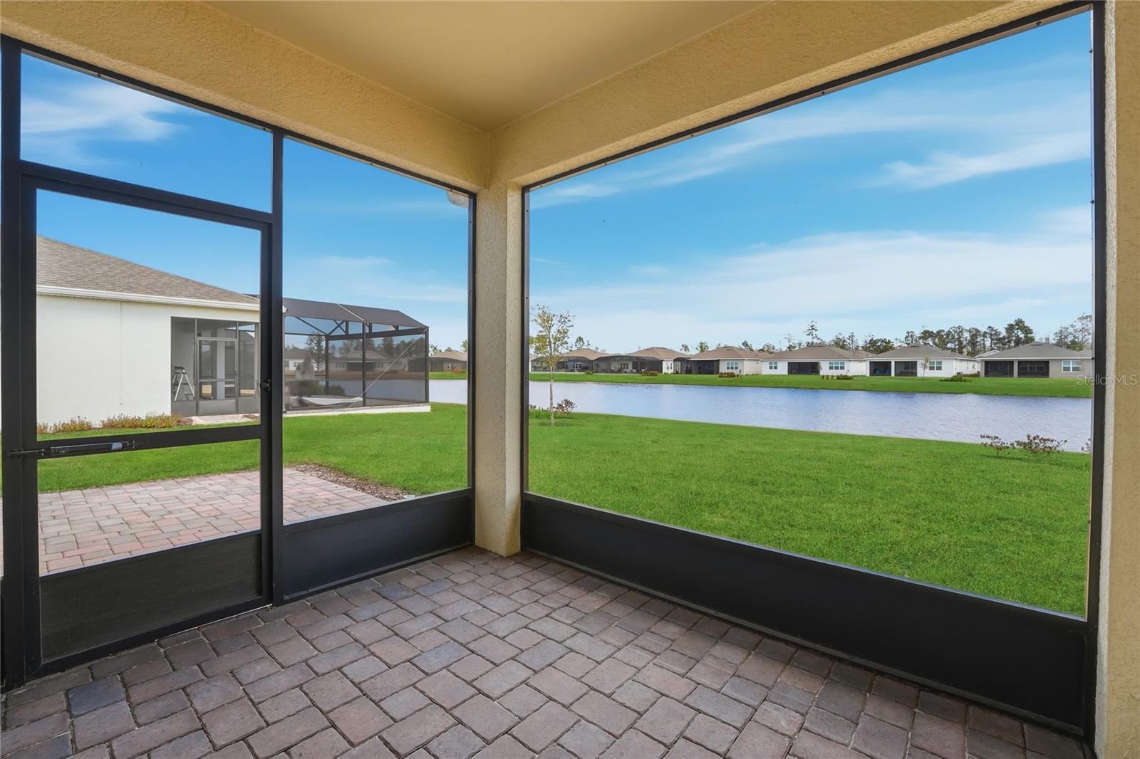 Image 33 of 73 For 6403 Shimmering Shores Lane