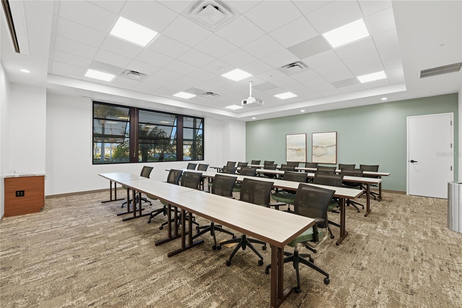 Image 50 of 73 For 6403 Shimmering Shores Lane