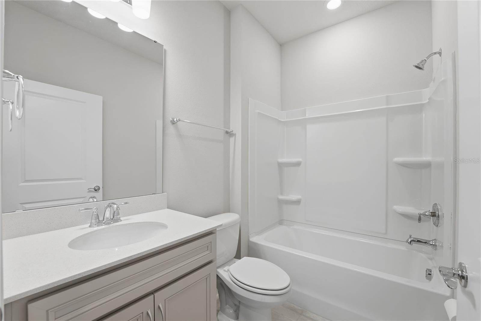 Image 6 of 73 For 6403 Shimmering Shores Lane