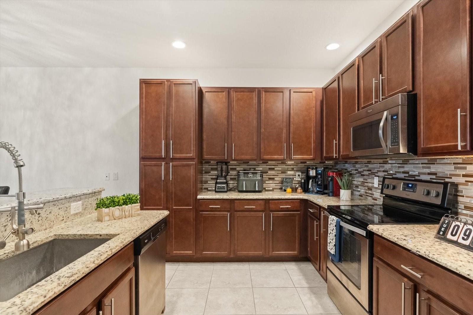 Image 8 of 43 For 10613 Belfry Circle