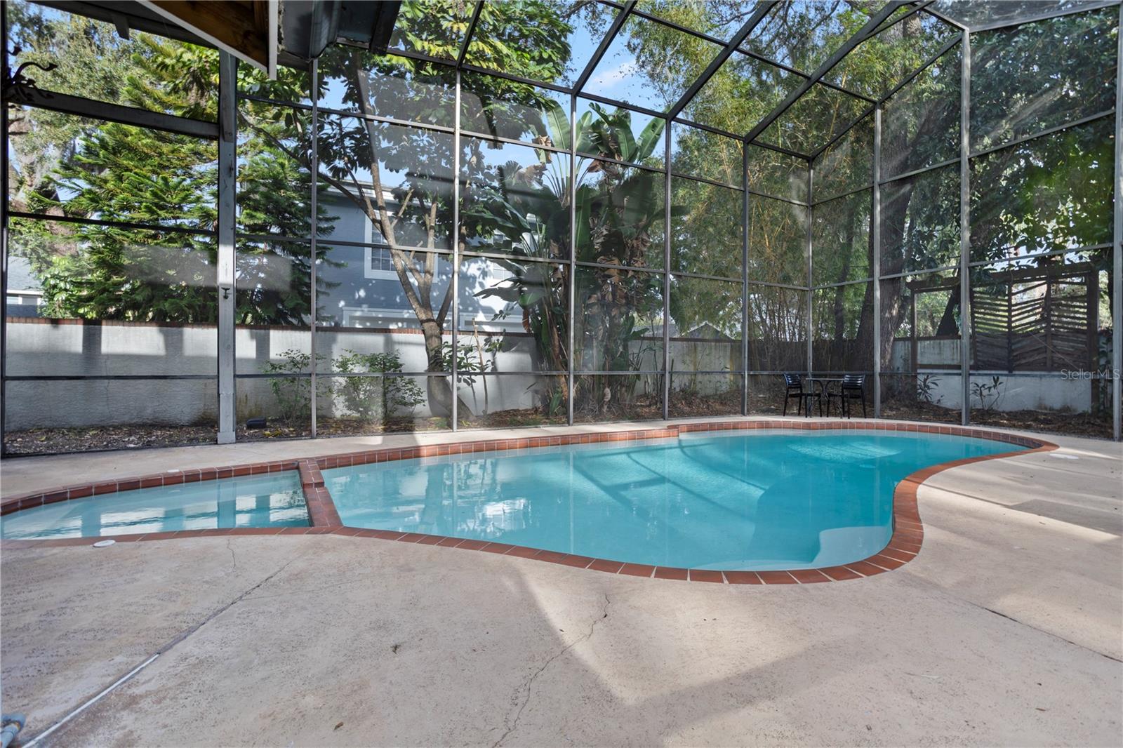 Image 11 of 54 For 210 Phillips Place