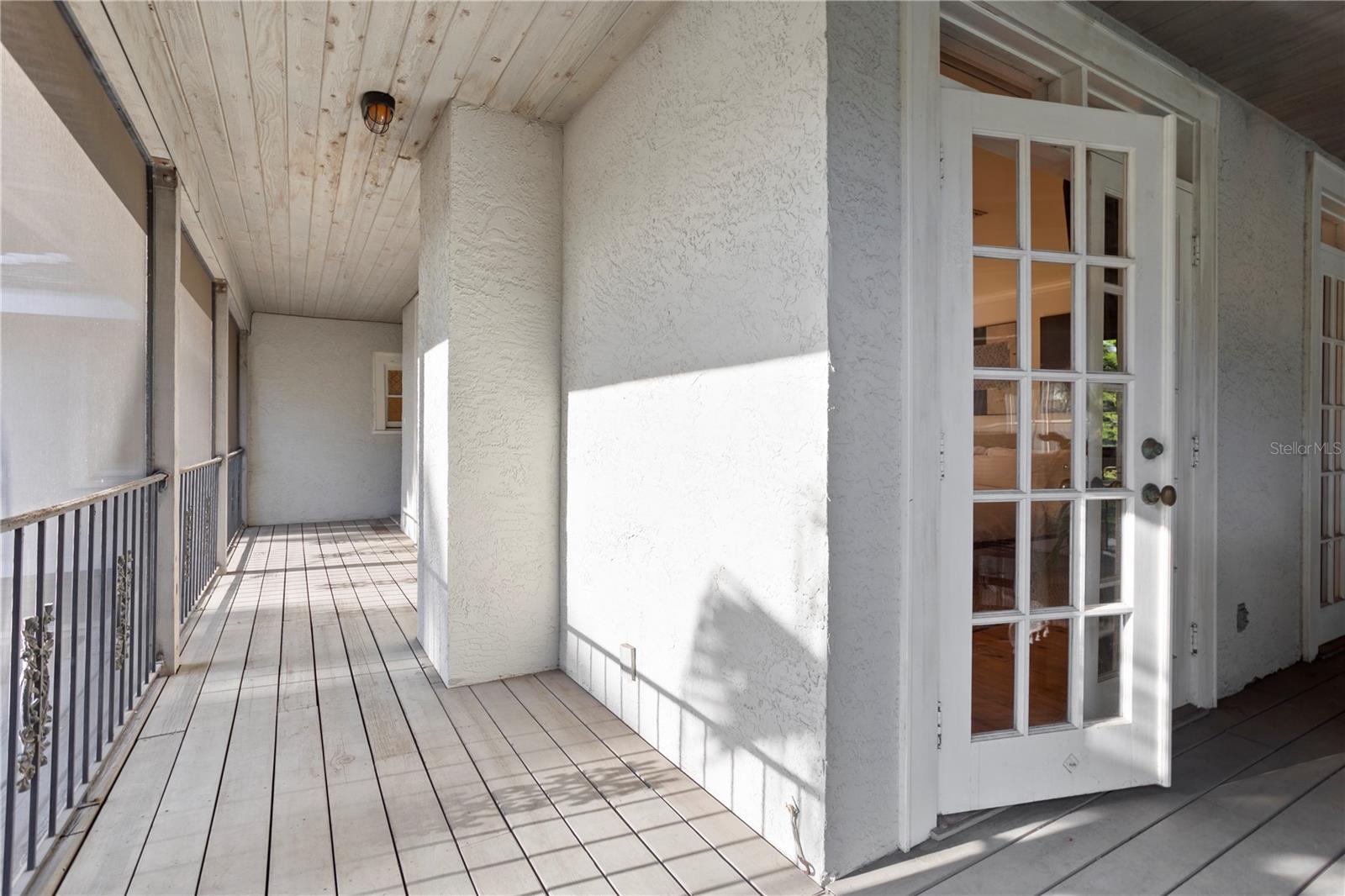 Image 16 of 54 For 210 Phillips Place