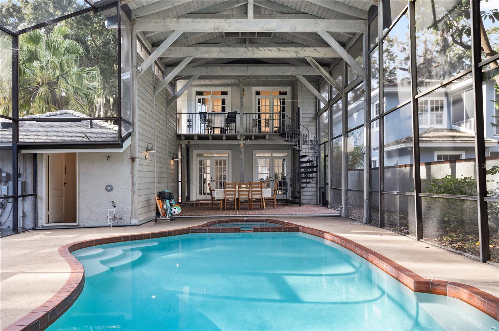 Image 8 of 54 For 210 Phillips Place