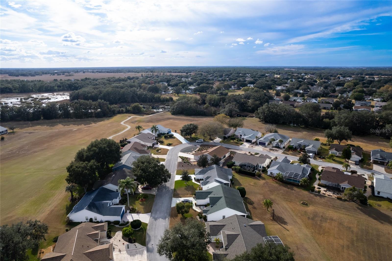 Image 38 of 47 For 25233 Lost Oak Circle