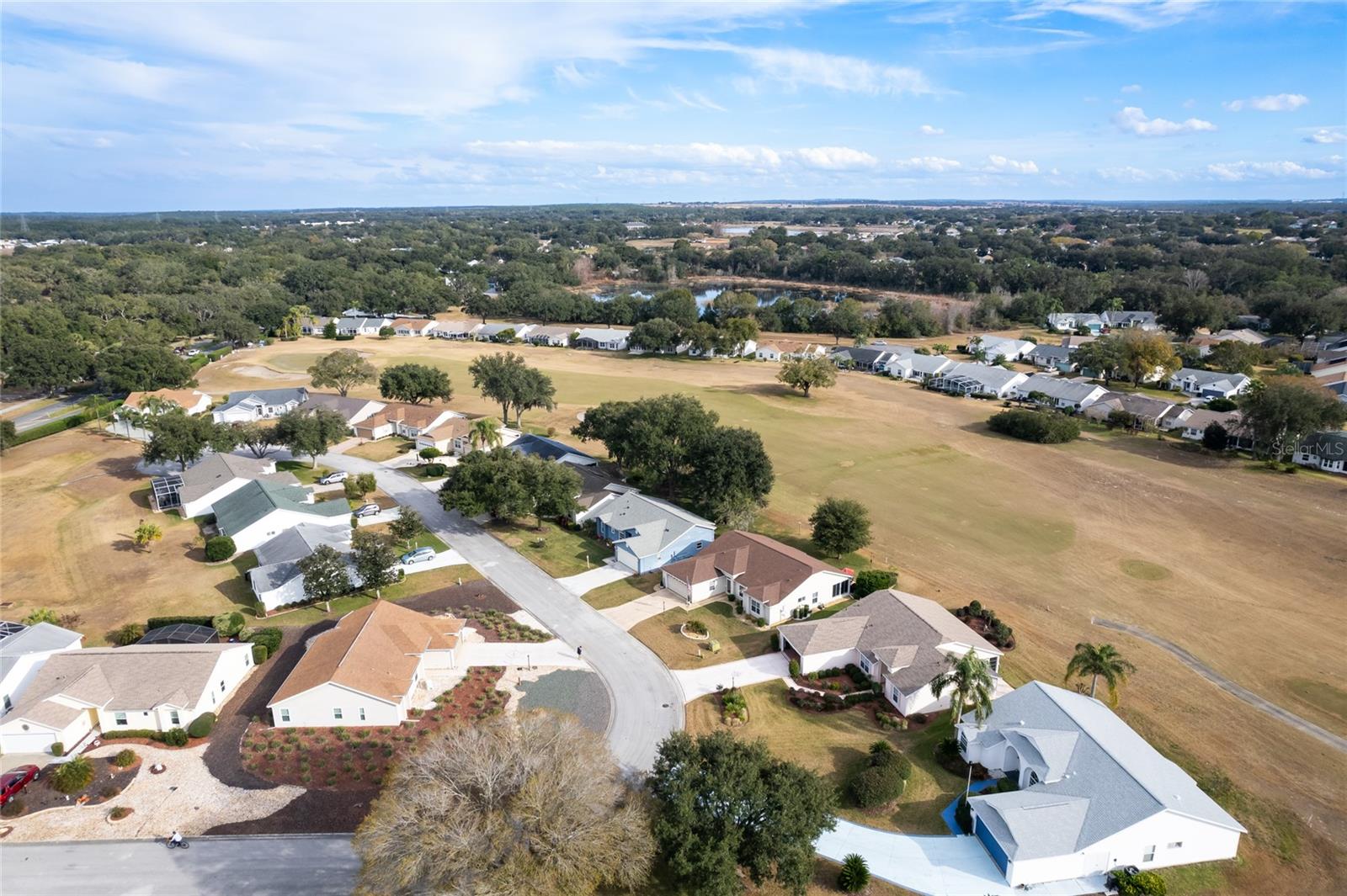 Image 41 of 47 For 25233 Lost Oak Circle