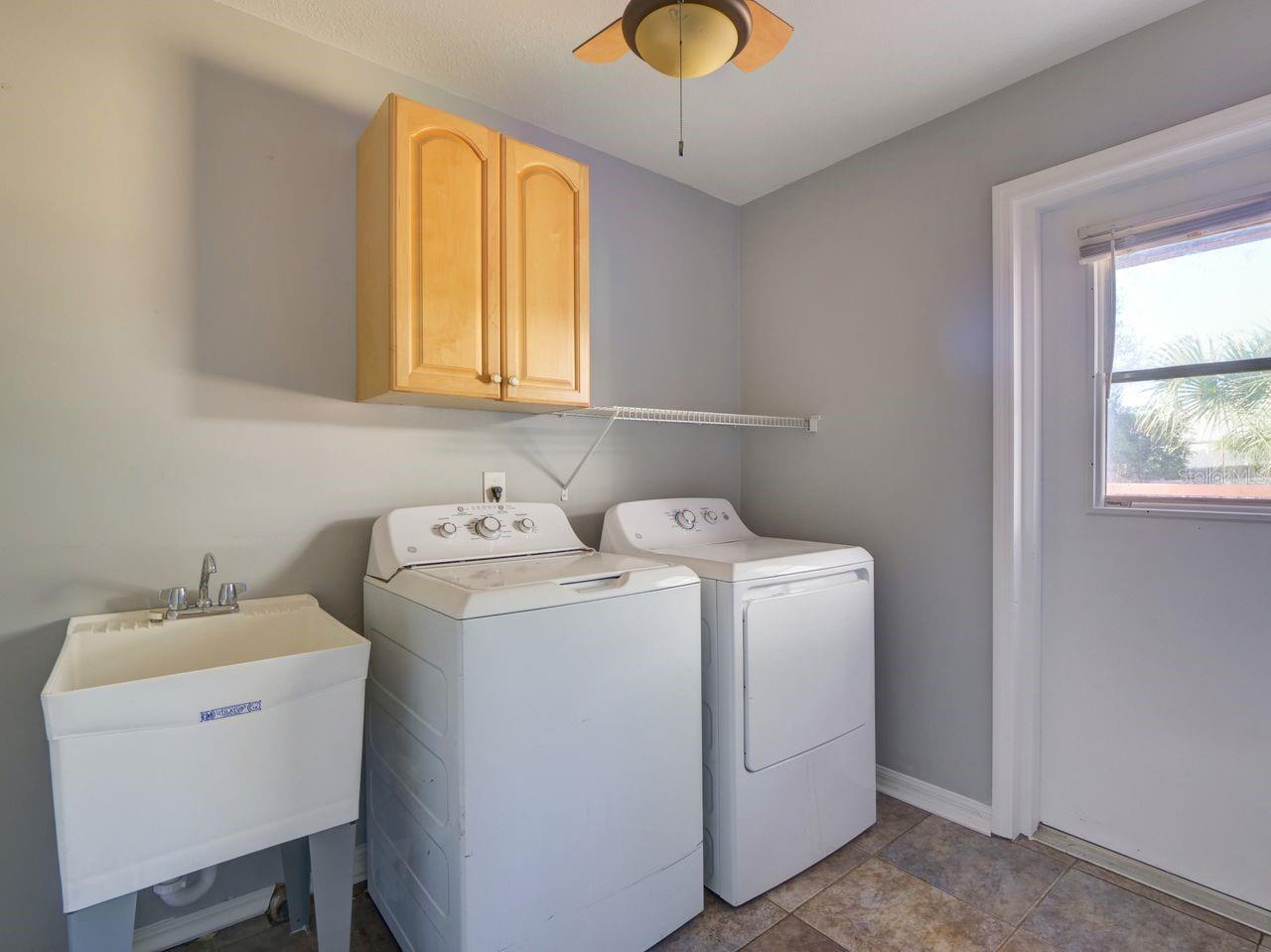 Image 25 of 36 For 4524 South Lake Orlando Pkwy