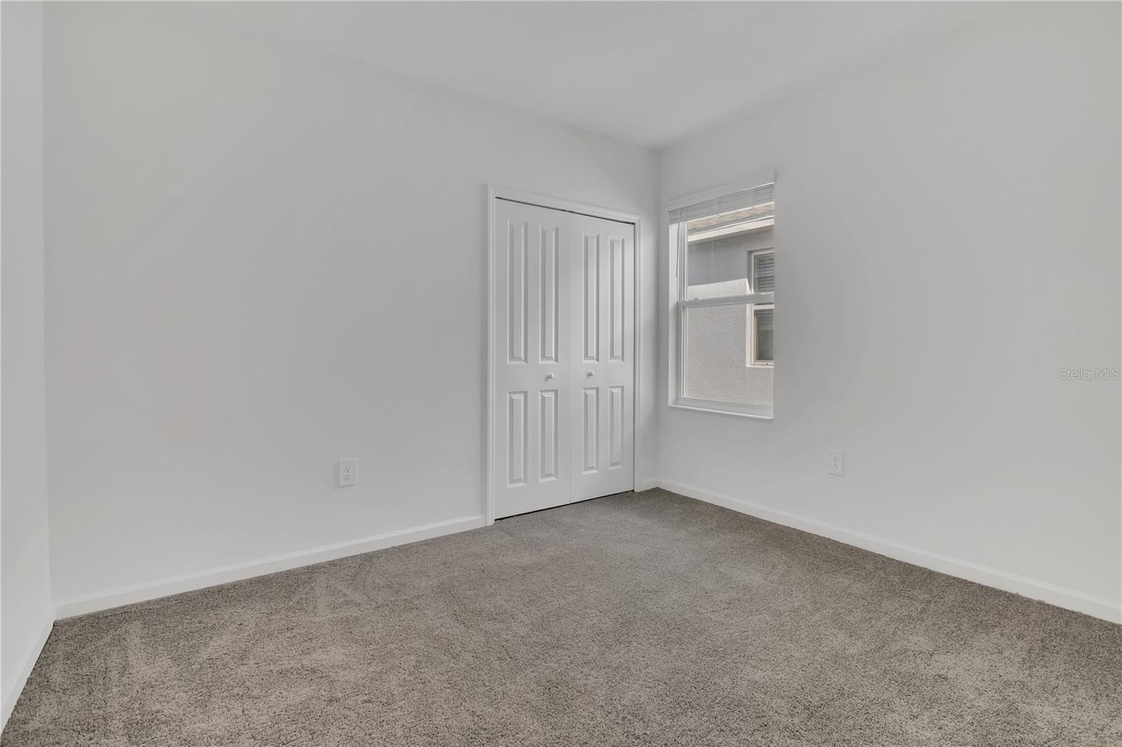 Image 19 of 44 For 2671 Armstrong Avenue A