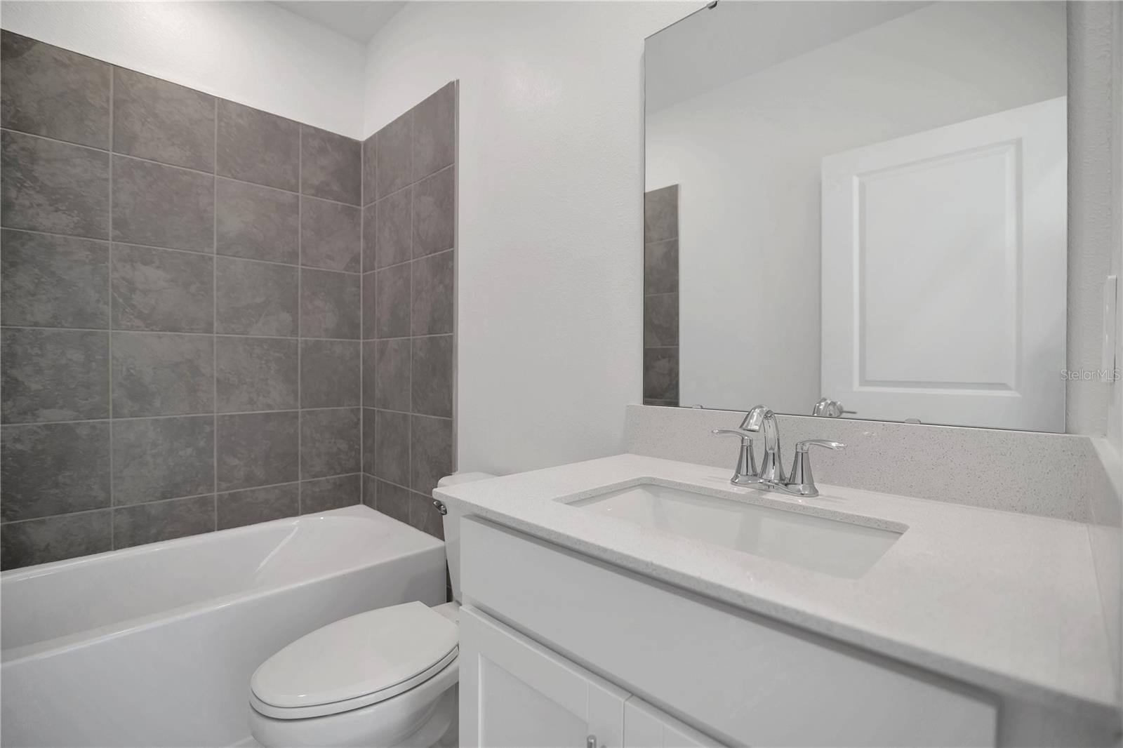 Image 20 of 44 For 2671 Armstrong Avenue A