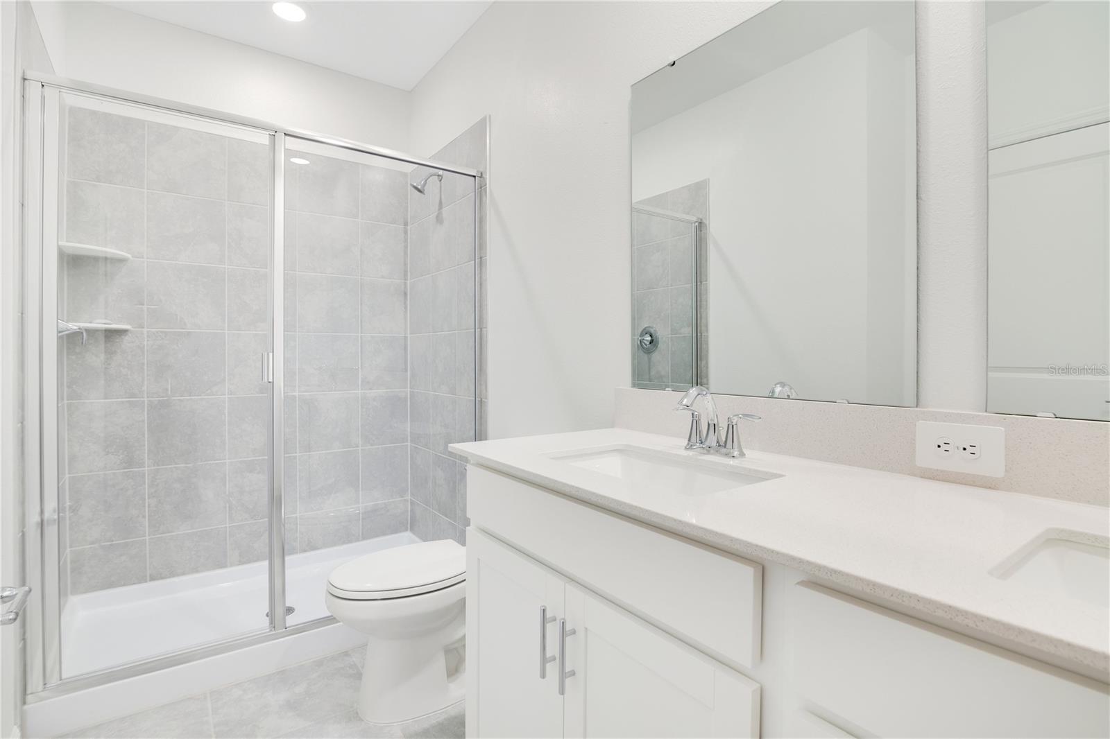 Image 31 of 44 For 2671 Armstrong Avenue A