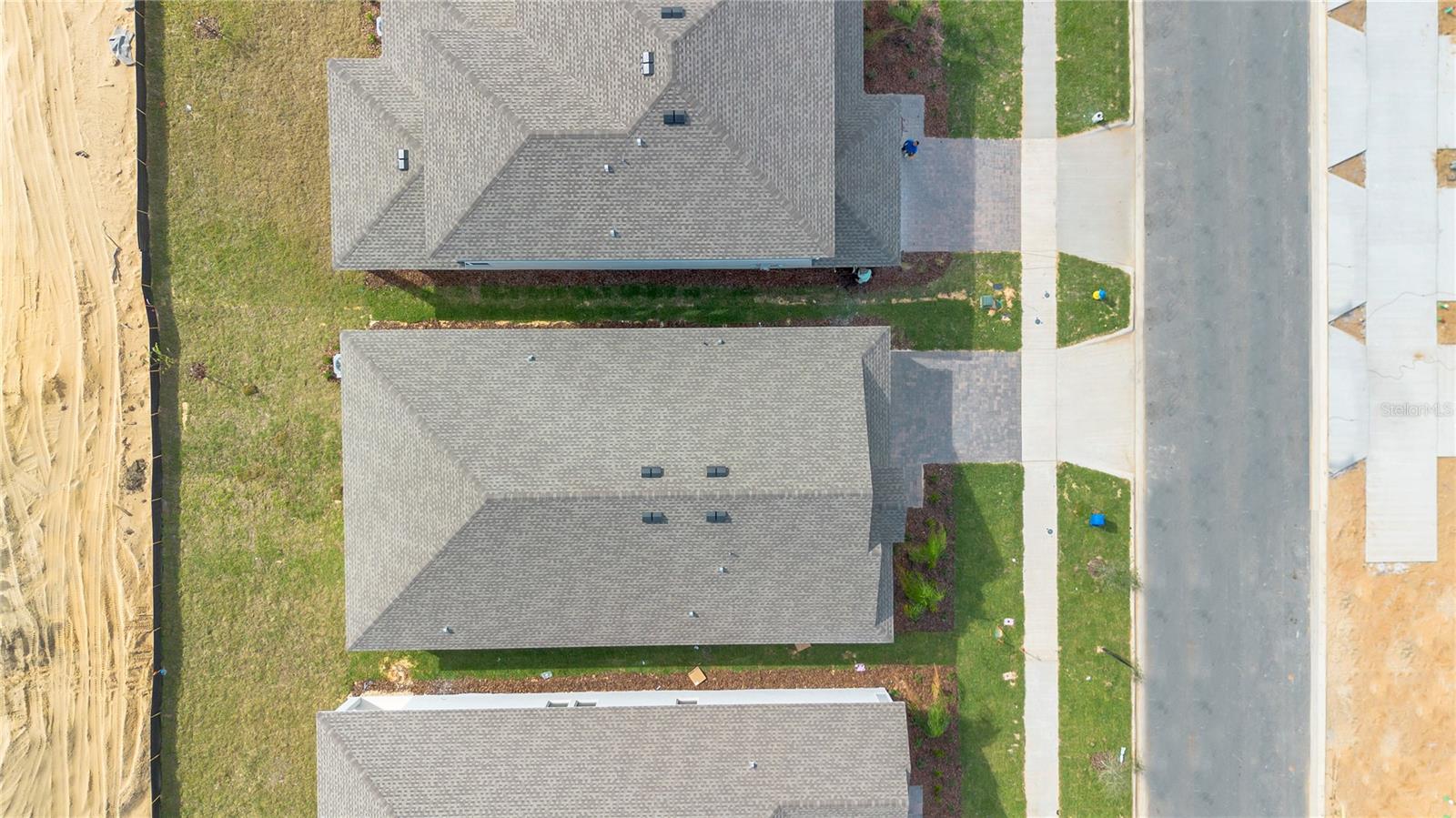 Image 42 of 44 For 2671 Armstrong Avenue A