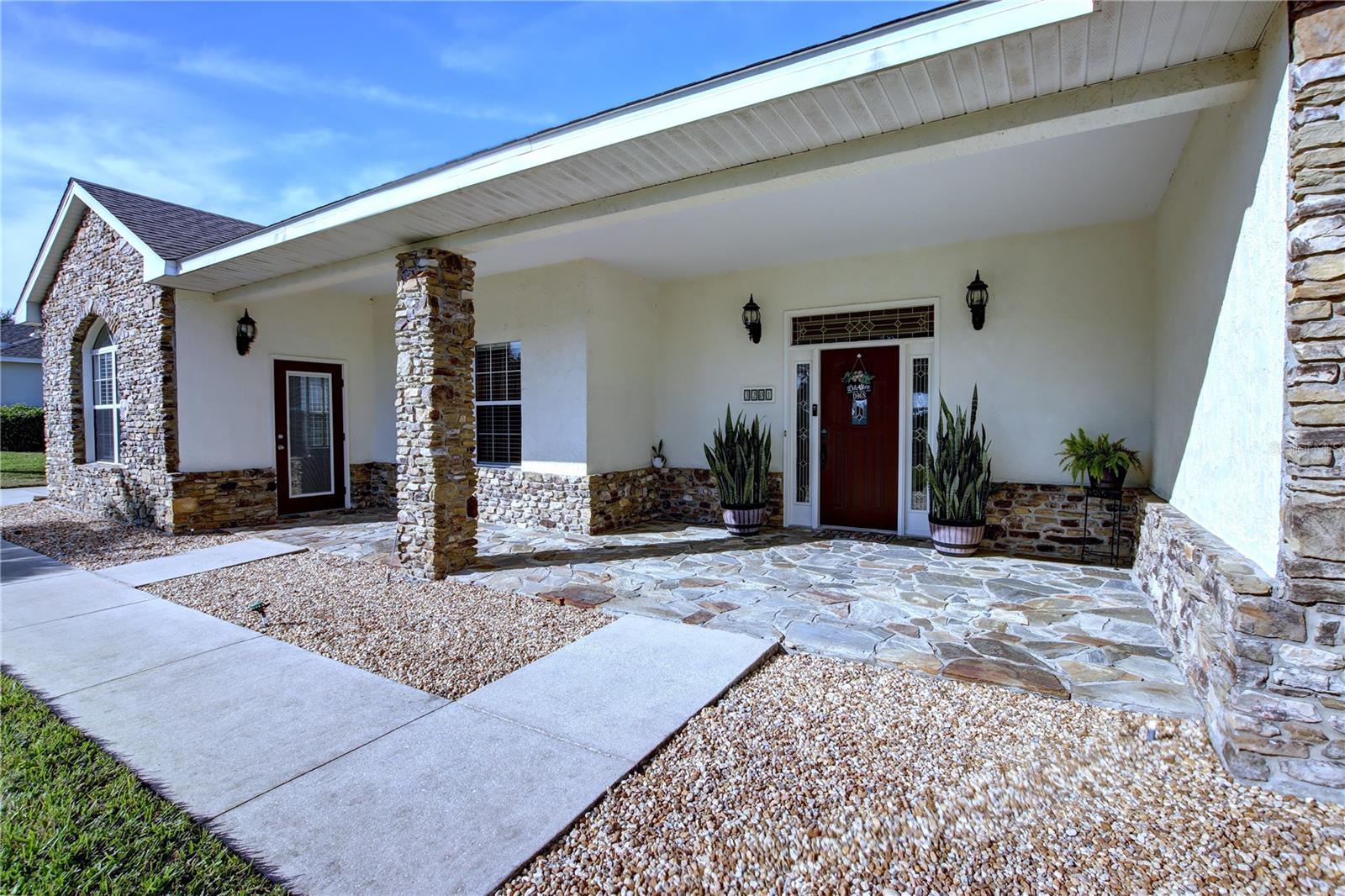 Image 3 of 39 For 3201 Site To See Avenue