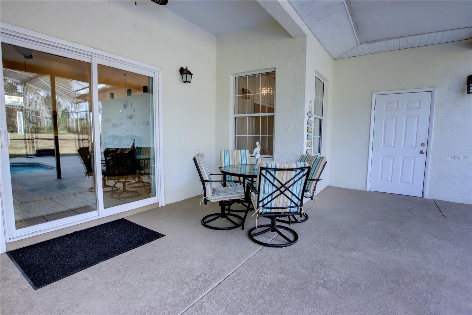 Image 35 of 39 For 3201 Site To See Avenue