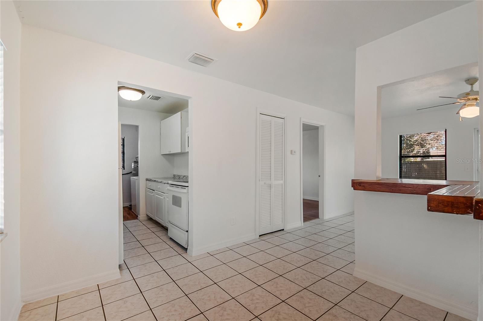 Image 10 of 46 For 508 Peach Tree Lane