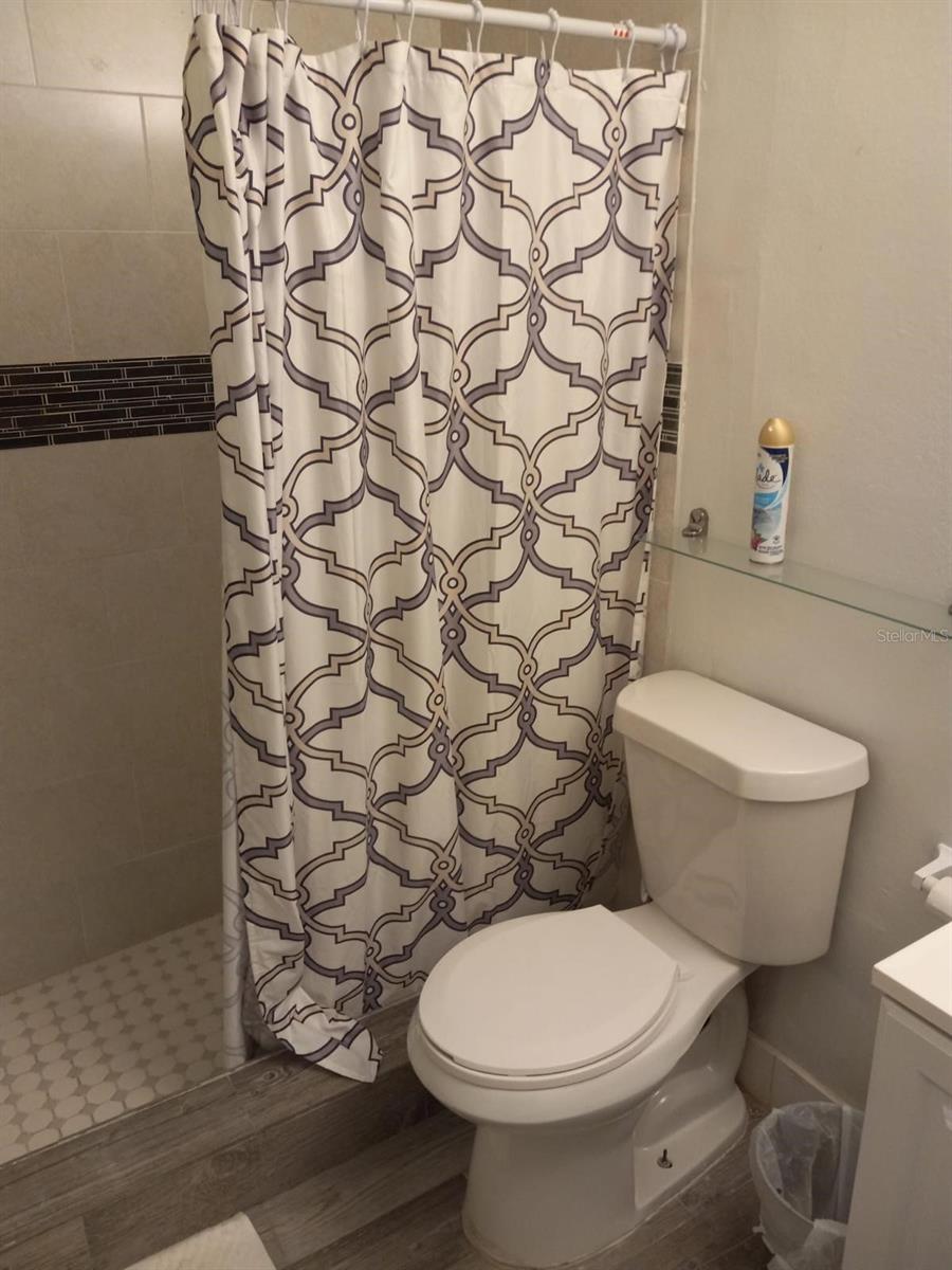 Image 7 of 21 For 1073 Hiawassee Road 1012