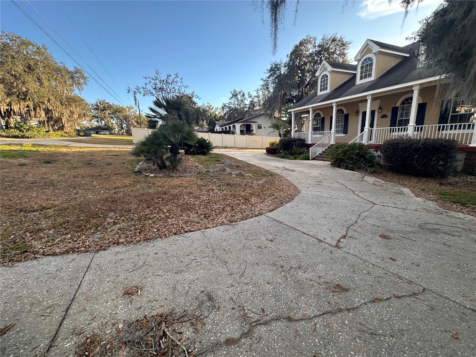 Image 17 of 38 For 41515 Silver Drive