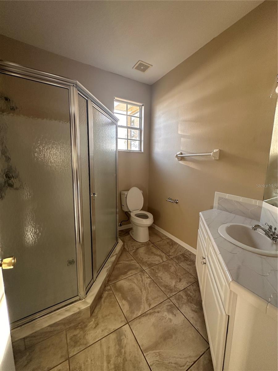 Image 24 of 38 For 41515 Silver Drive