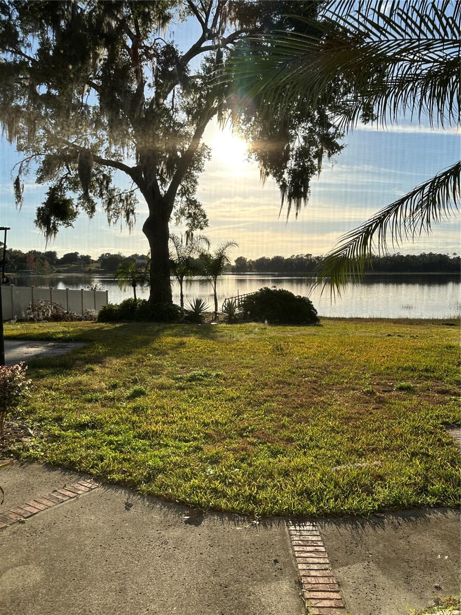 Image 6 of 38 For 41515 Silver Drive