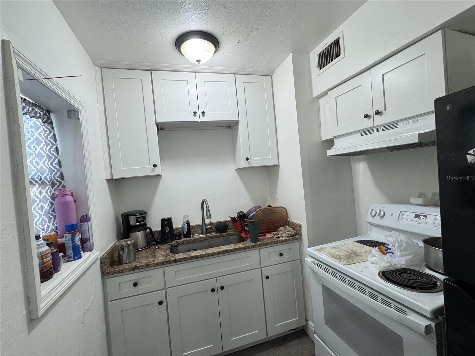 Image 2 of 3 For 5001 Cortez Drive