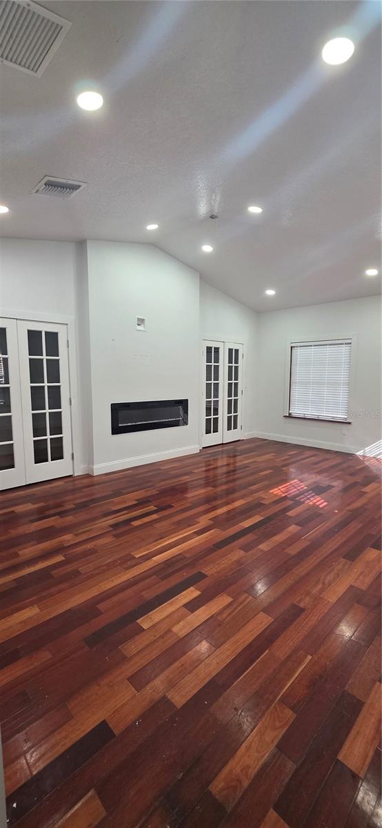 Image 27 of 79 For 8273 Wilson Terrace