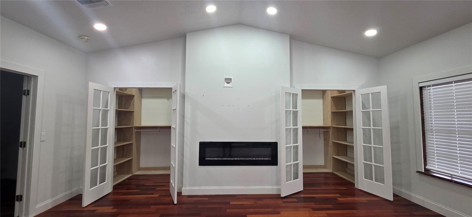 Image 31 of 79 For 8273 Wilson Terrace