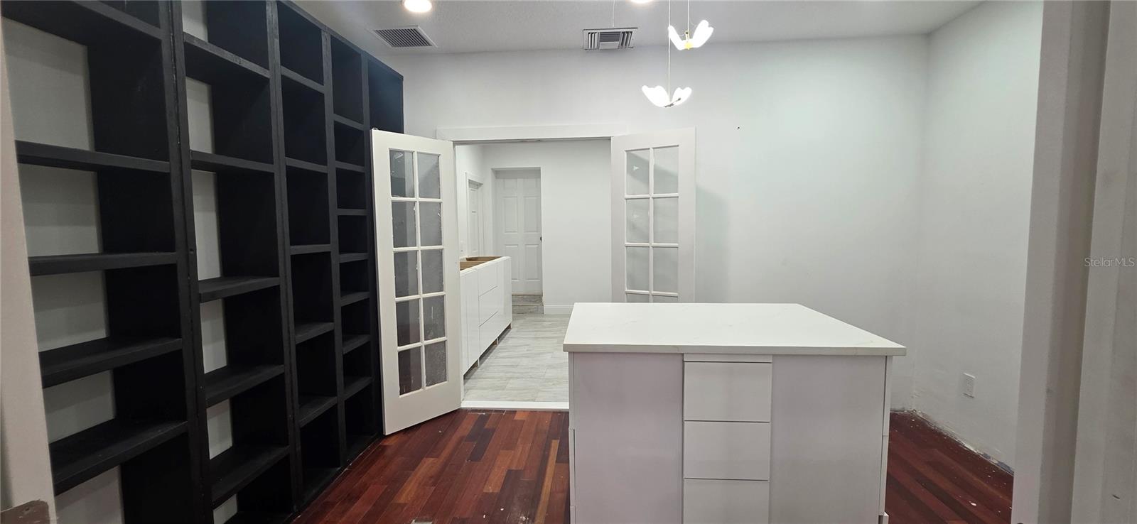 Image 32 of 79 For 8273 Wilson Terrace