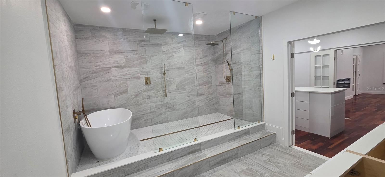 Image 33 of 79 For 8273 Wilson Terrace