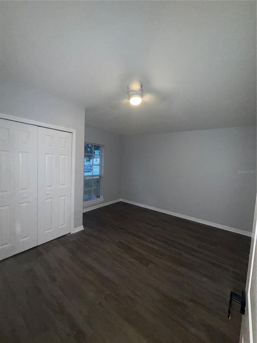 Image 8 of 17 For 465 Haversham Road