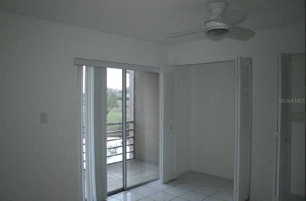 Image 13 of 19 For 9141 Sunrise Lakes Boulevard 219