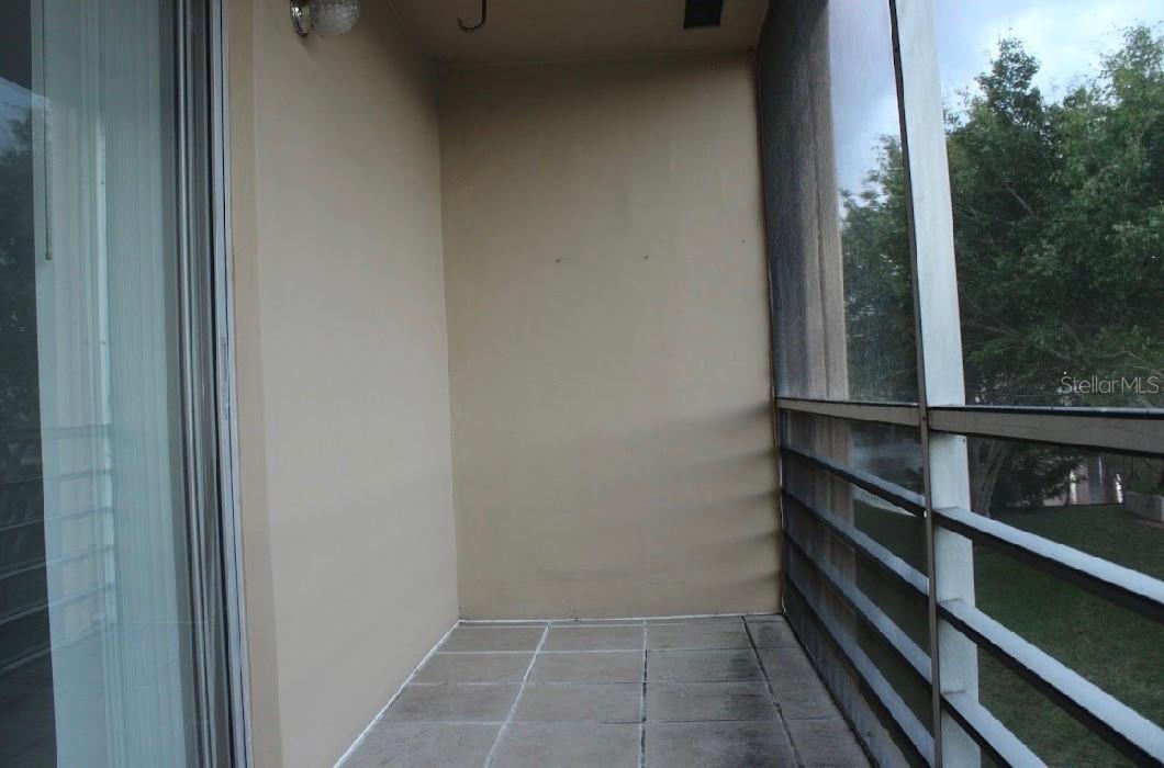 Image 17 of 19 For 9141 Sunrise Lakes Boulevard 219