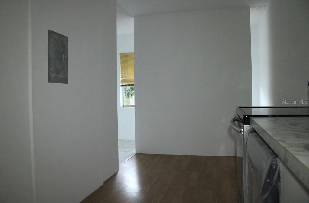 Image 18 of 19 For 9141 Sunrise Lakes Boulevard 219