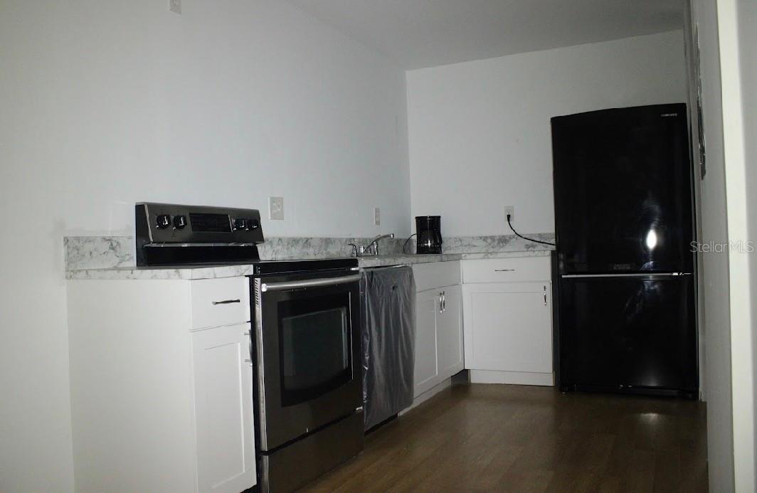 Image 4 of 19 For 9141 Sunrise Lakes Boulevard 219