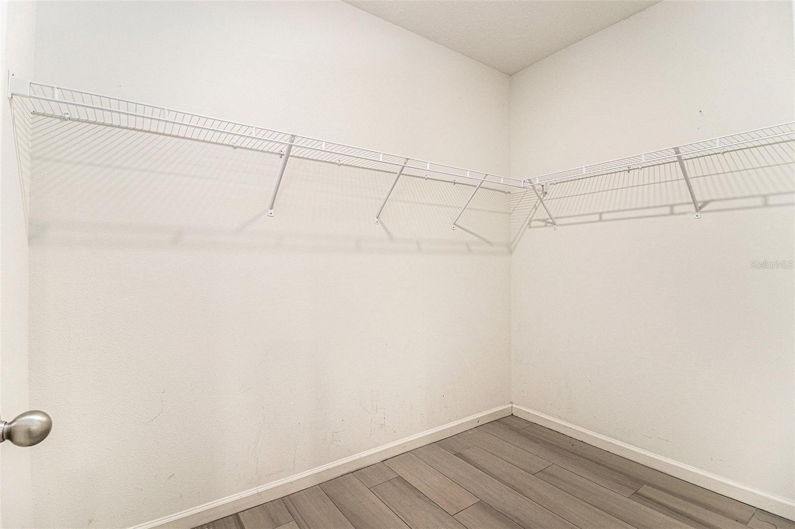 Image 16 of 25 For 769 Forest Trace Circle