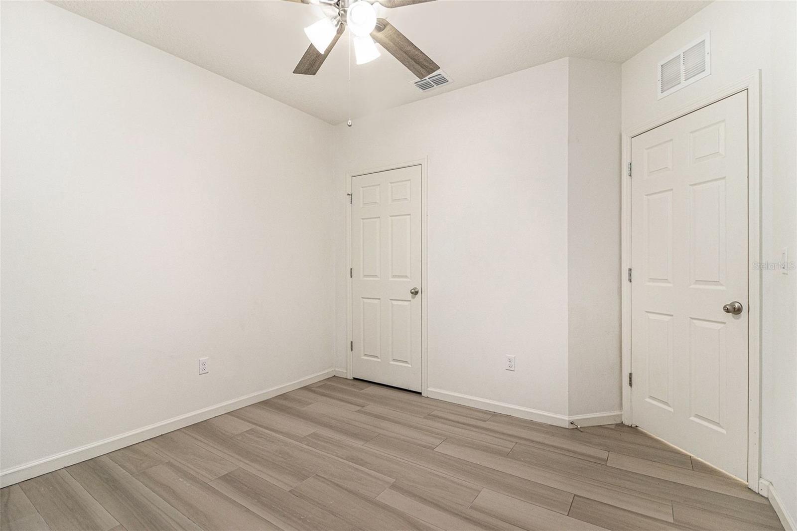 Image 20 of 25 For 769 Forest Trace Circle