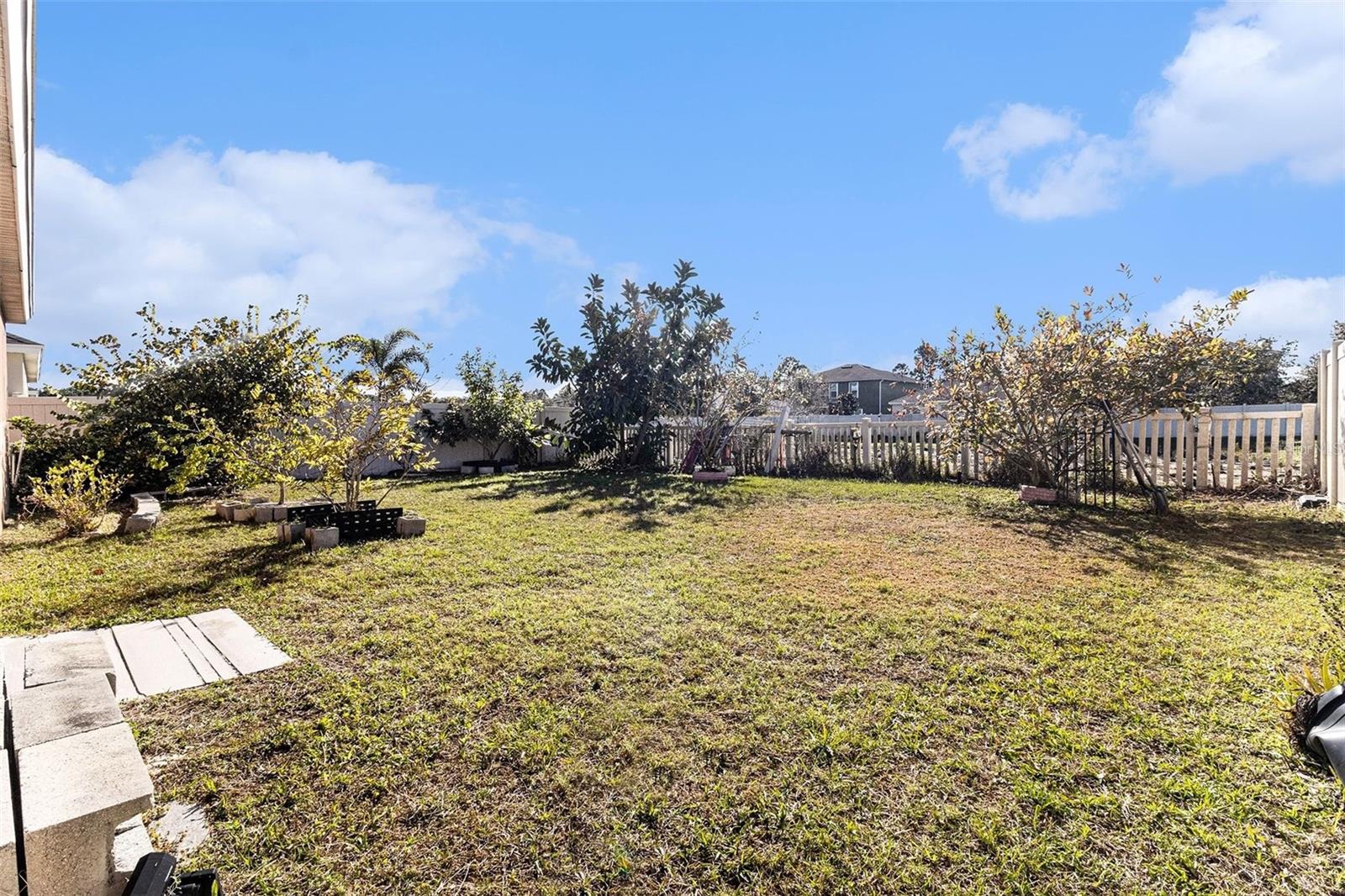 Image 24 of 25 For 769 Forest Trace Circle