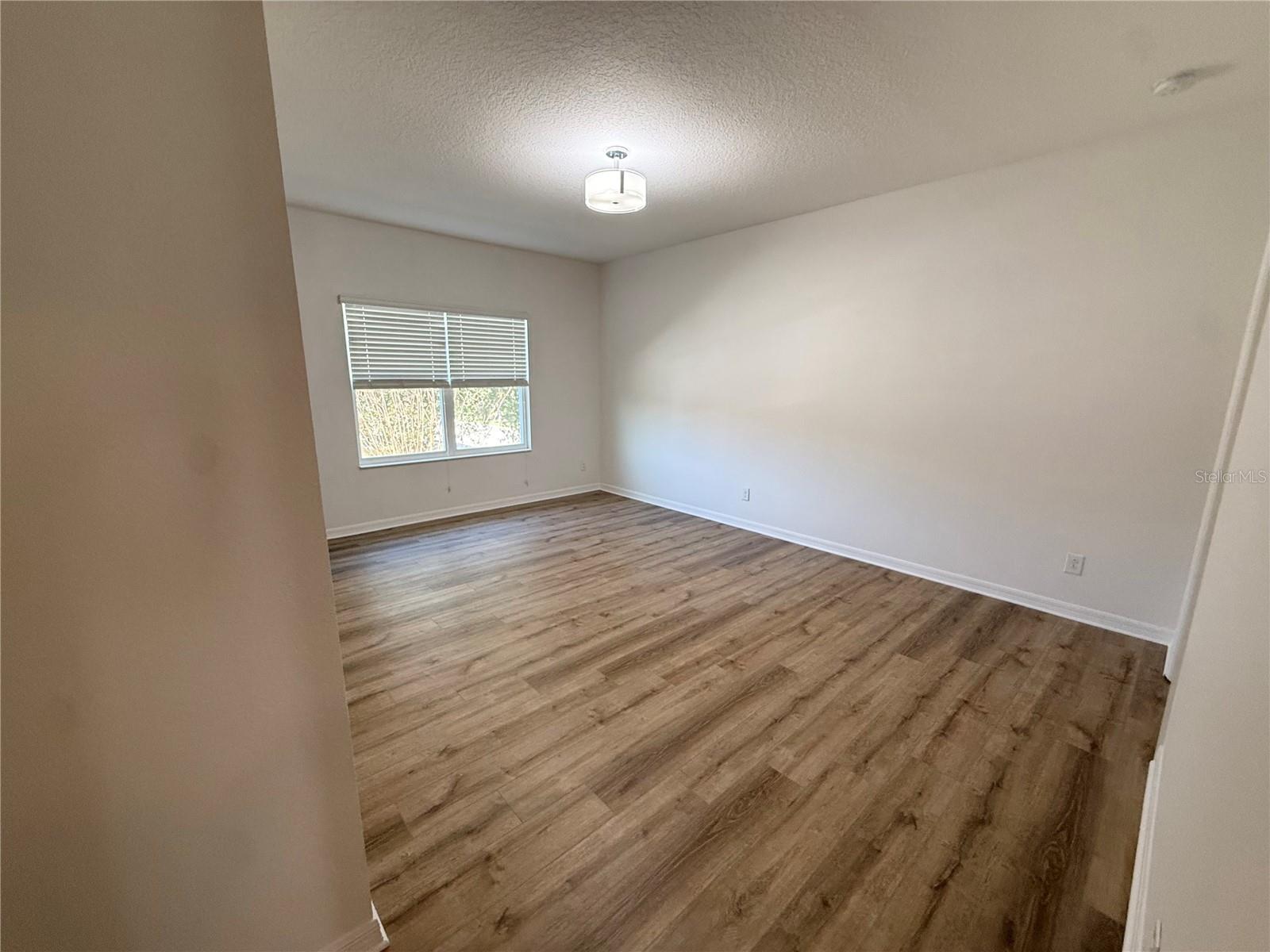 Image 17 of 27 For 7605 Ripplepointe Way