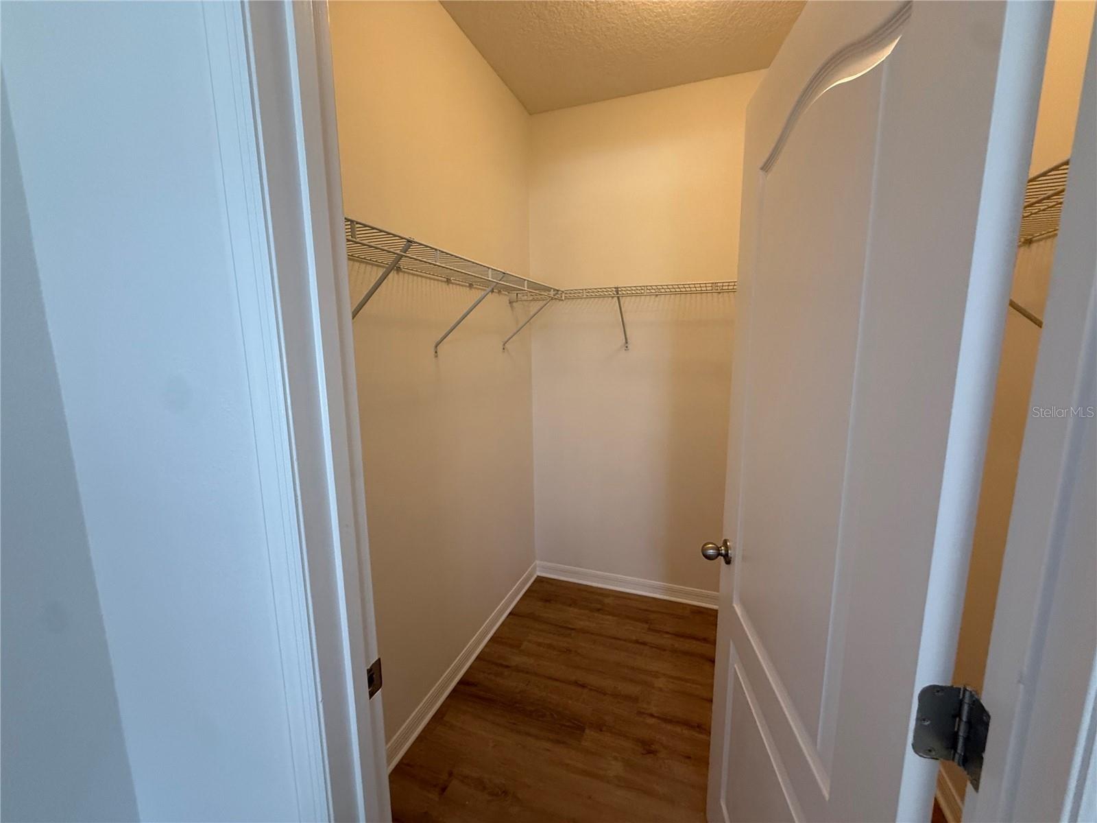 Image 18 of 27 For 7605 Ripplepointe Way