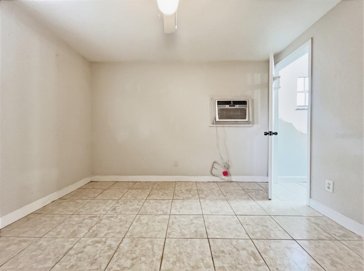 Image 33 of 63 For 35 Winter Park Street