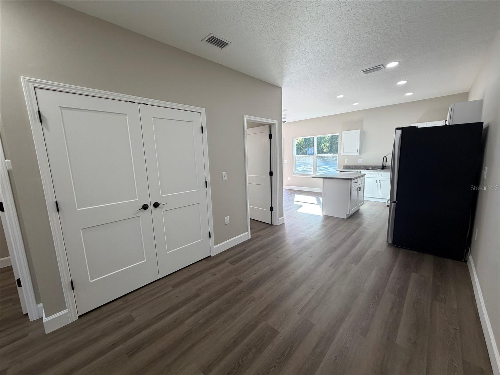 Image 10 of 17 For 1418 Magnolia Loop 102