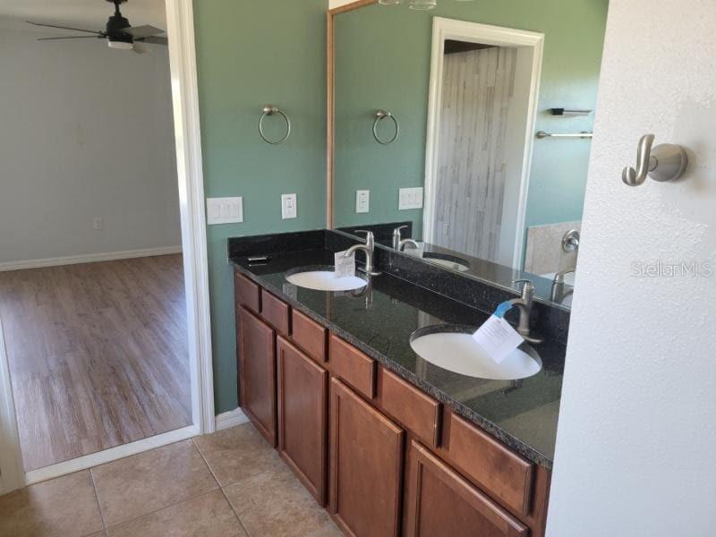 Image 7 of 17 For 5530 Shasta Daisy Place