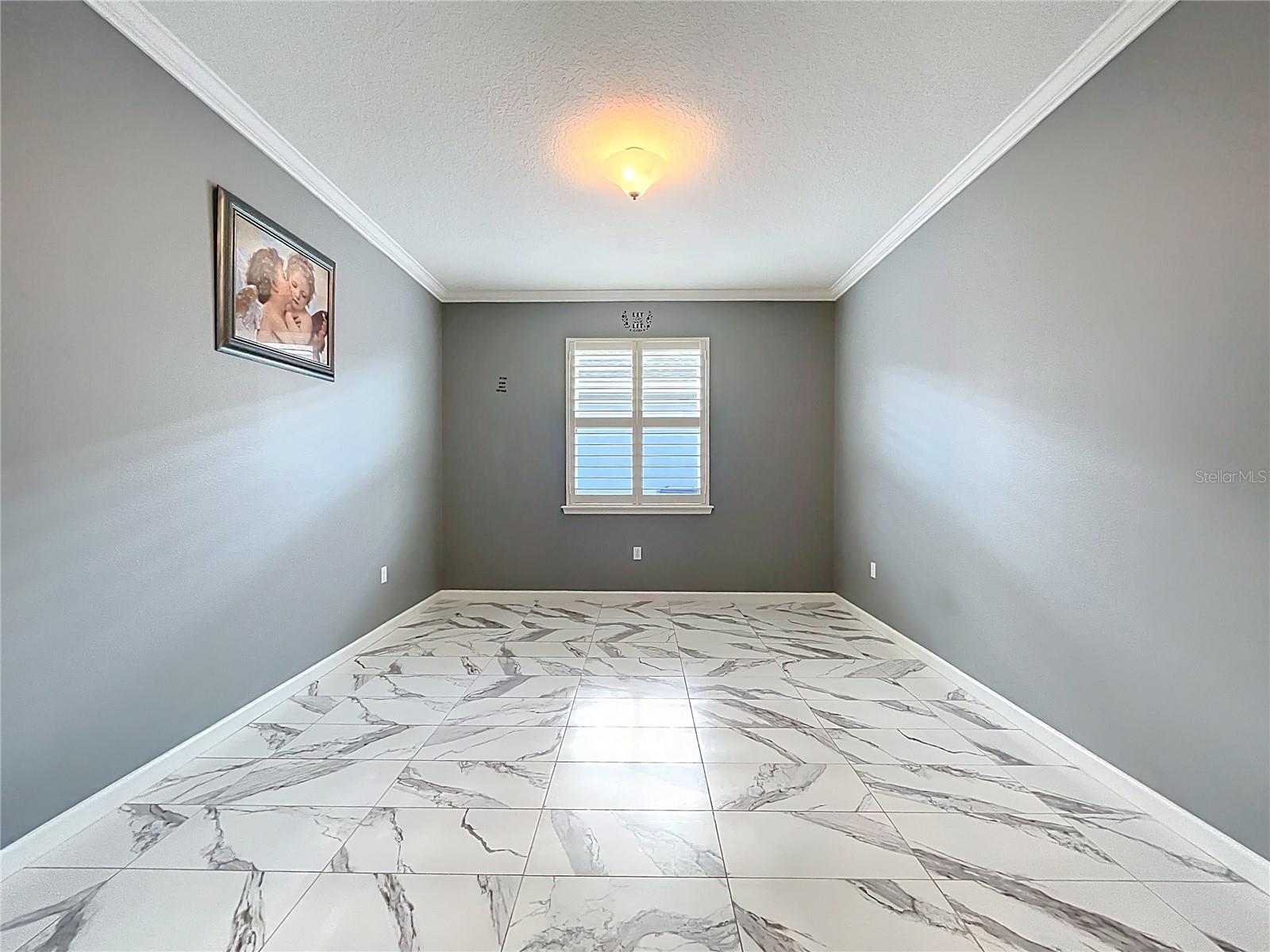 Image 13 of 91 For 295 Northcote Court