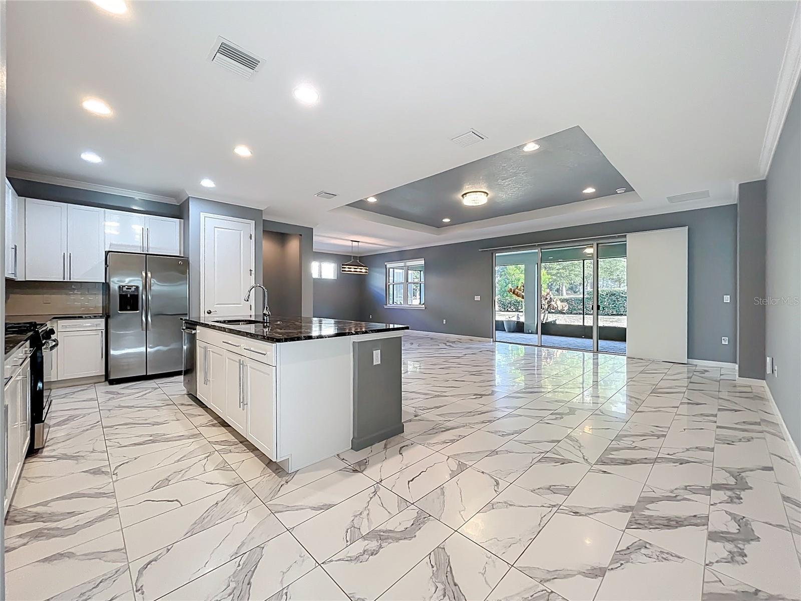 Image 17 of 91 For 295 Northcote Court