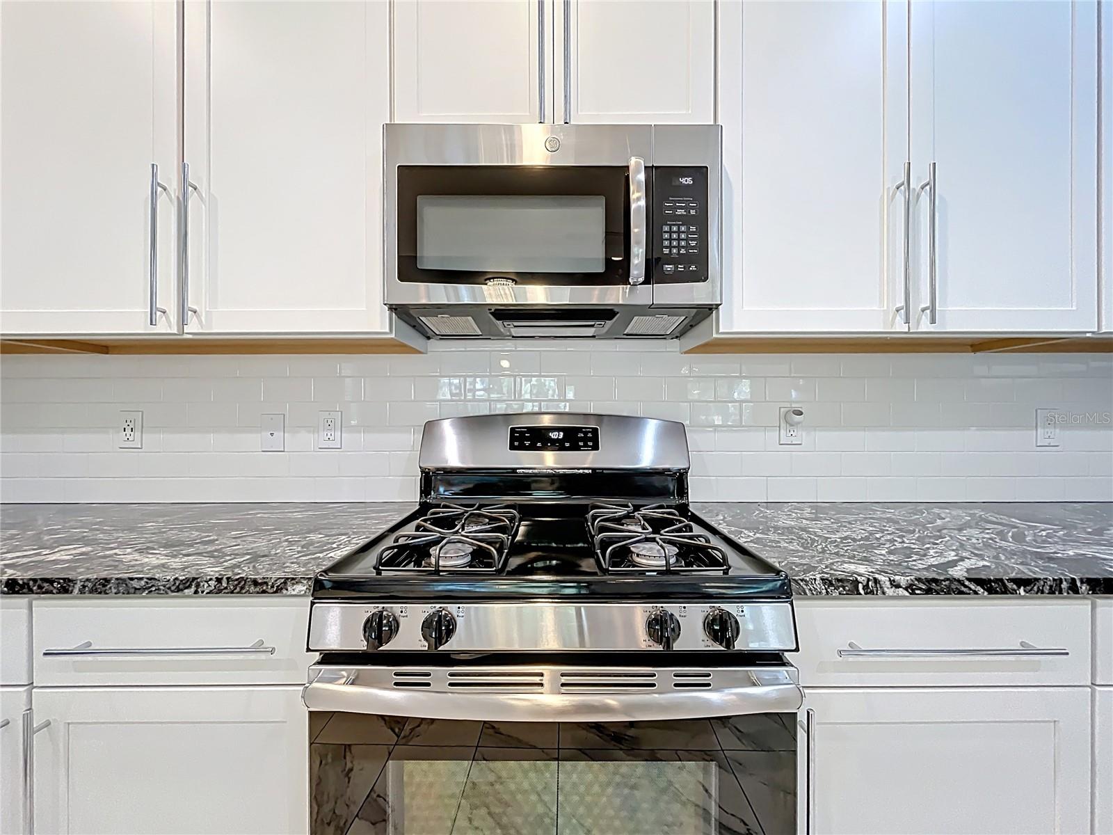 Image 19 of 91 For 295 Northcote Court